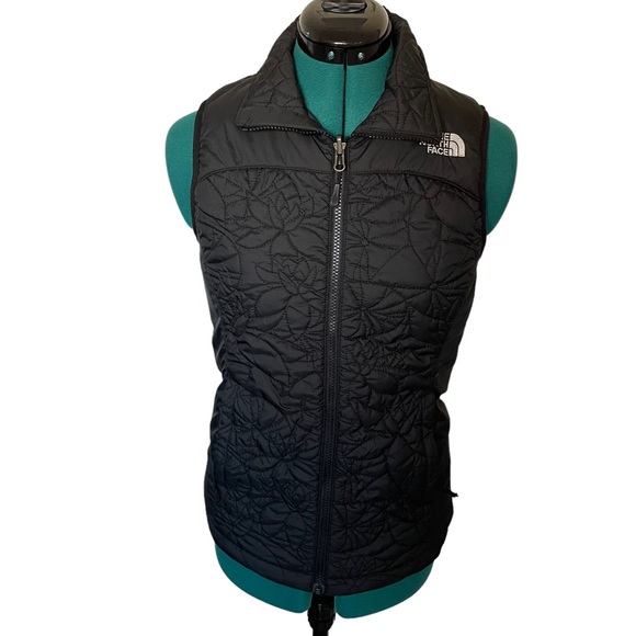 The North Face Black Floral Quilted Vest - Picture 1 of 7